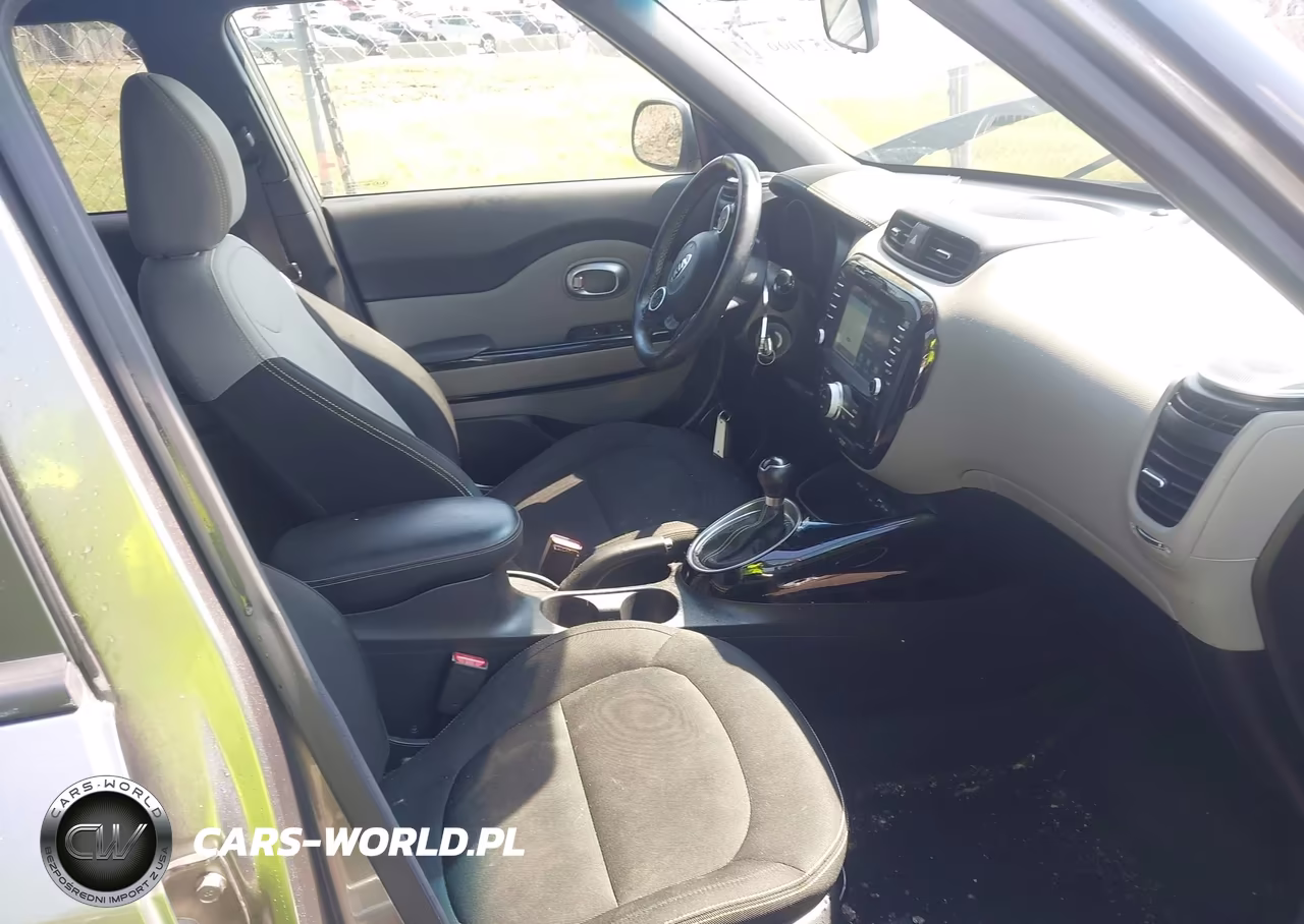 2016 Kia Soul + VIN:KNDJP3A55G7375010 - 5