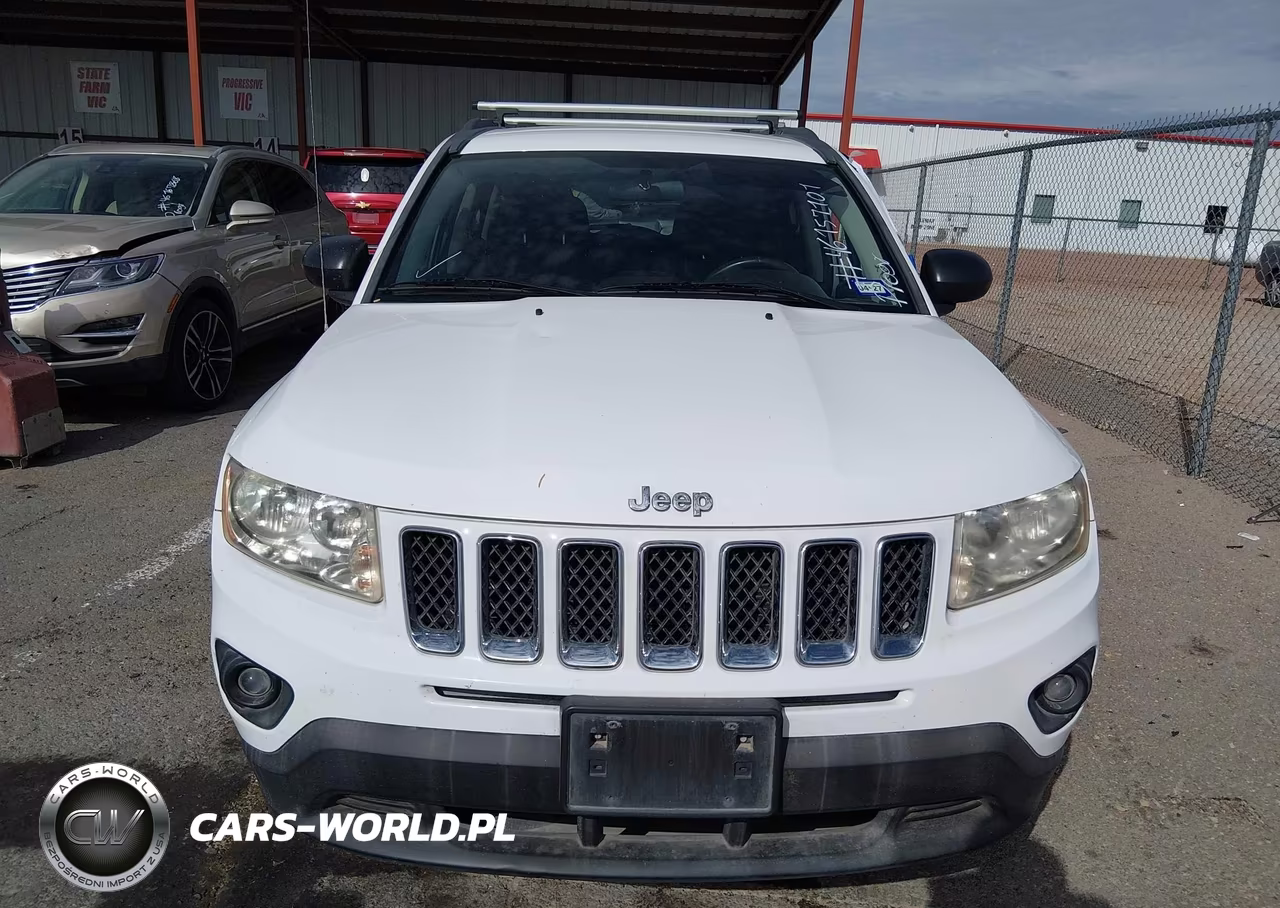2012 Jeep Compass Latitude VIN:1C4NJCEA7CD684158 - 12