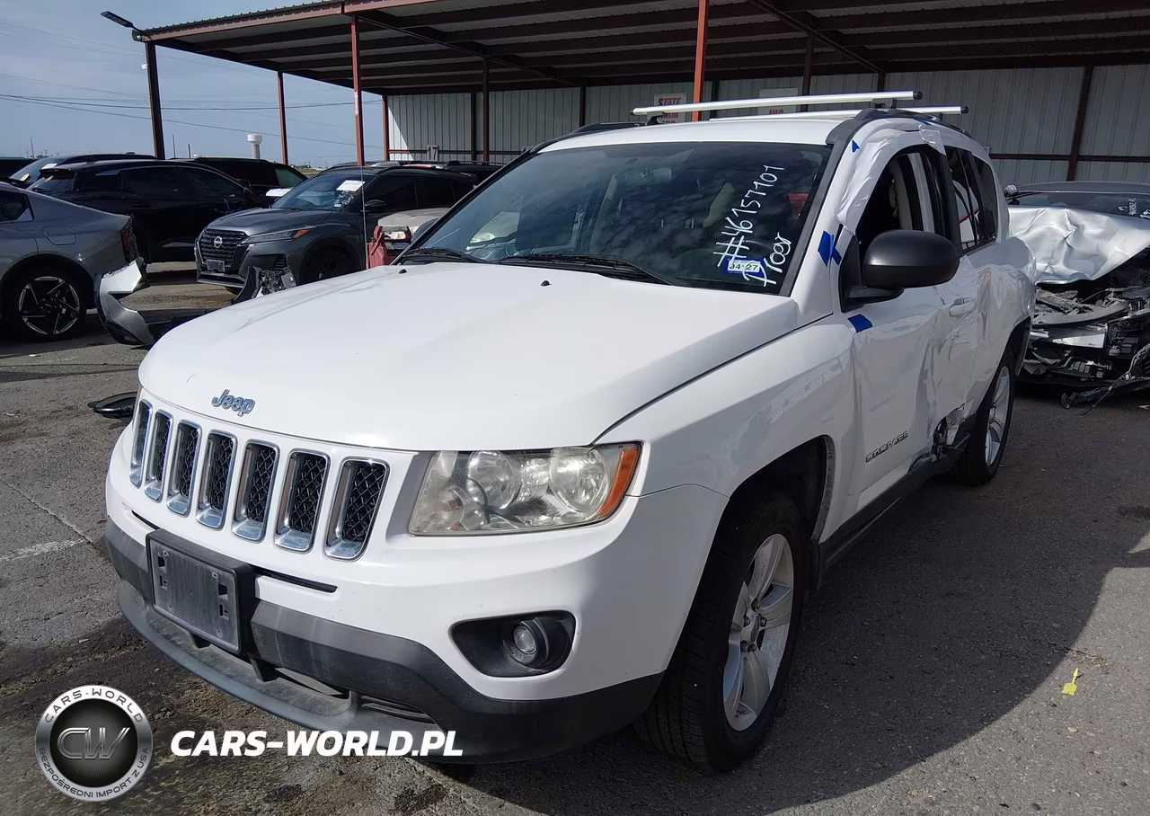 2012 Jeep Compass Latitude VIN:1C4NJCEA7CD684158 - 2