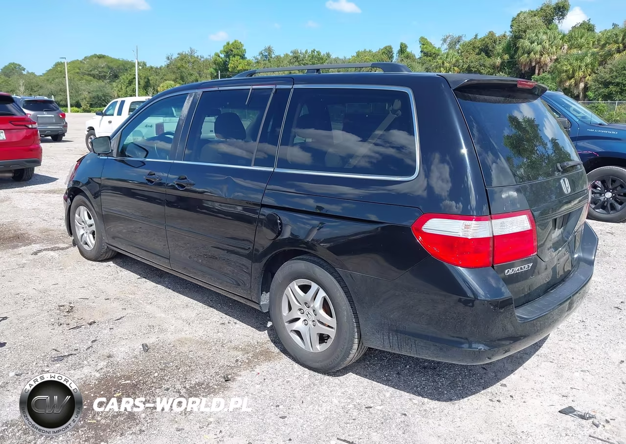 2007 Honda Odyssey Ex-L VIN:5FNRL38647B107203 - 3