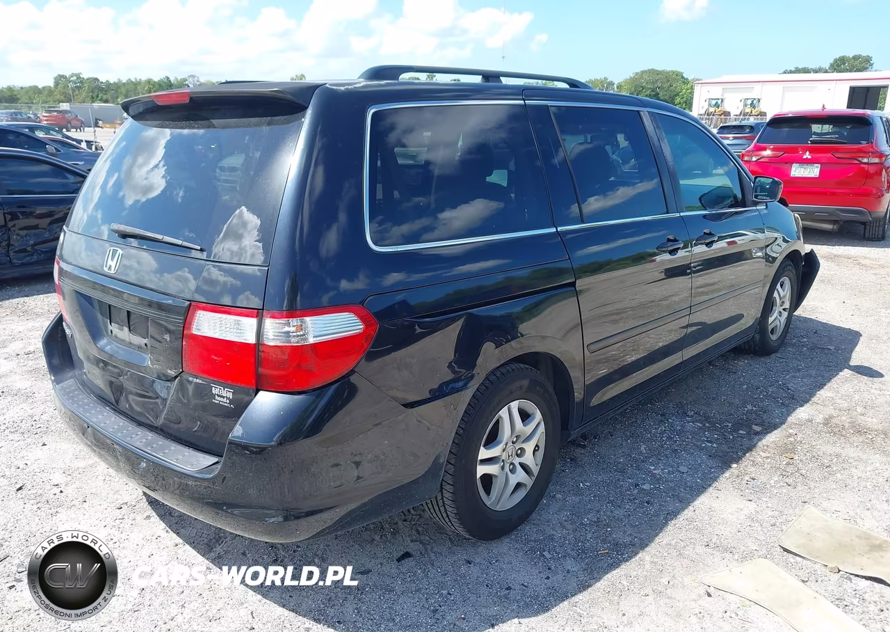 2007 Honda Odyssey Ex-L VIN:5FNRL38647B107203 - 4