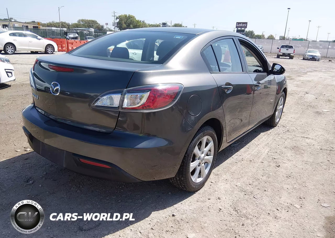 2010 Mazda Mazda3 I Touring VIN:JM1BL1SG7A1300470 - 4