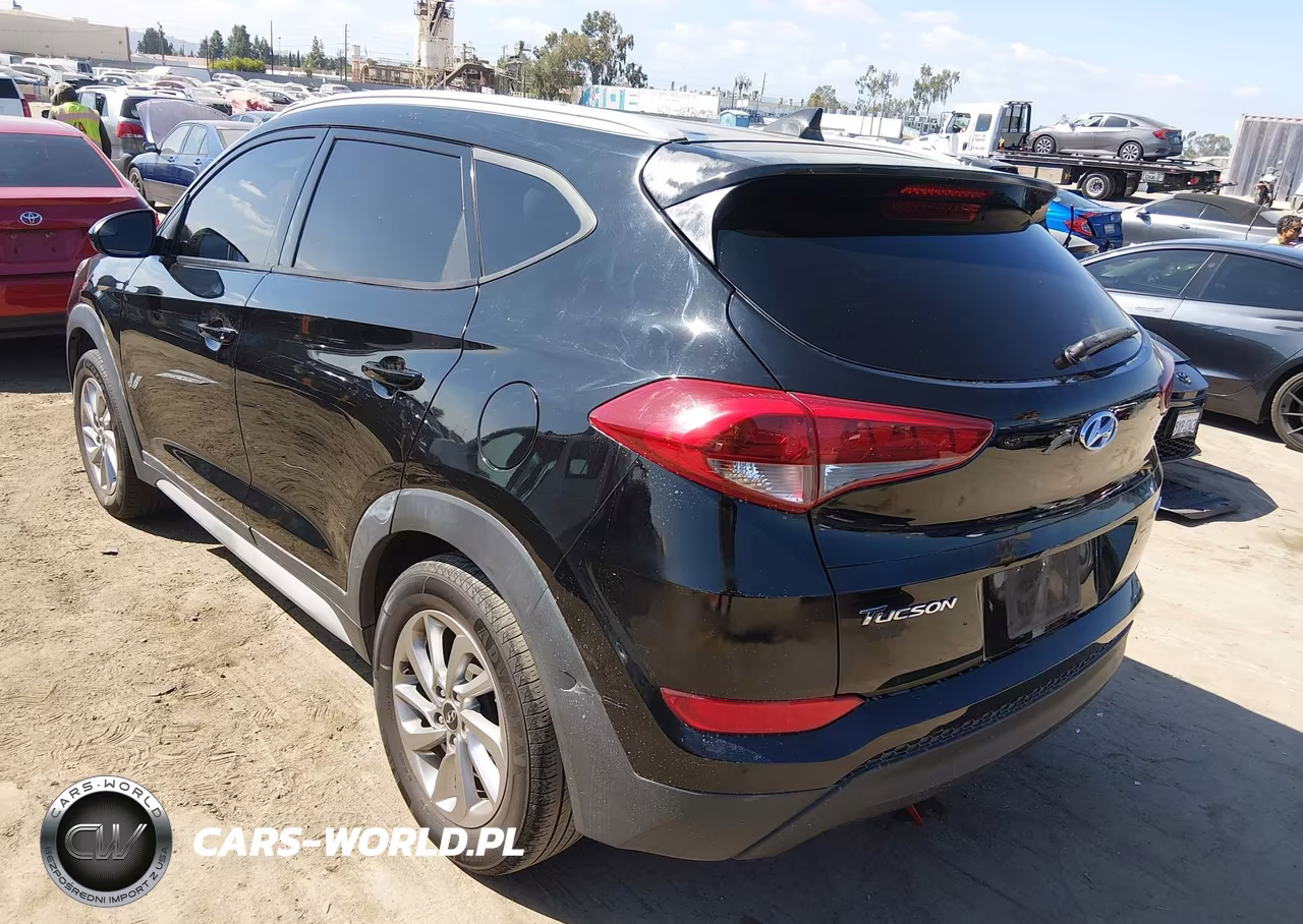 2018 Hyundai Tucson Sel VIN:KM8J3CA47JU765856 - 3