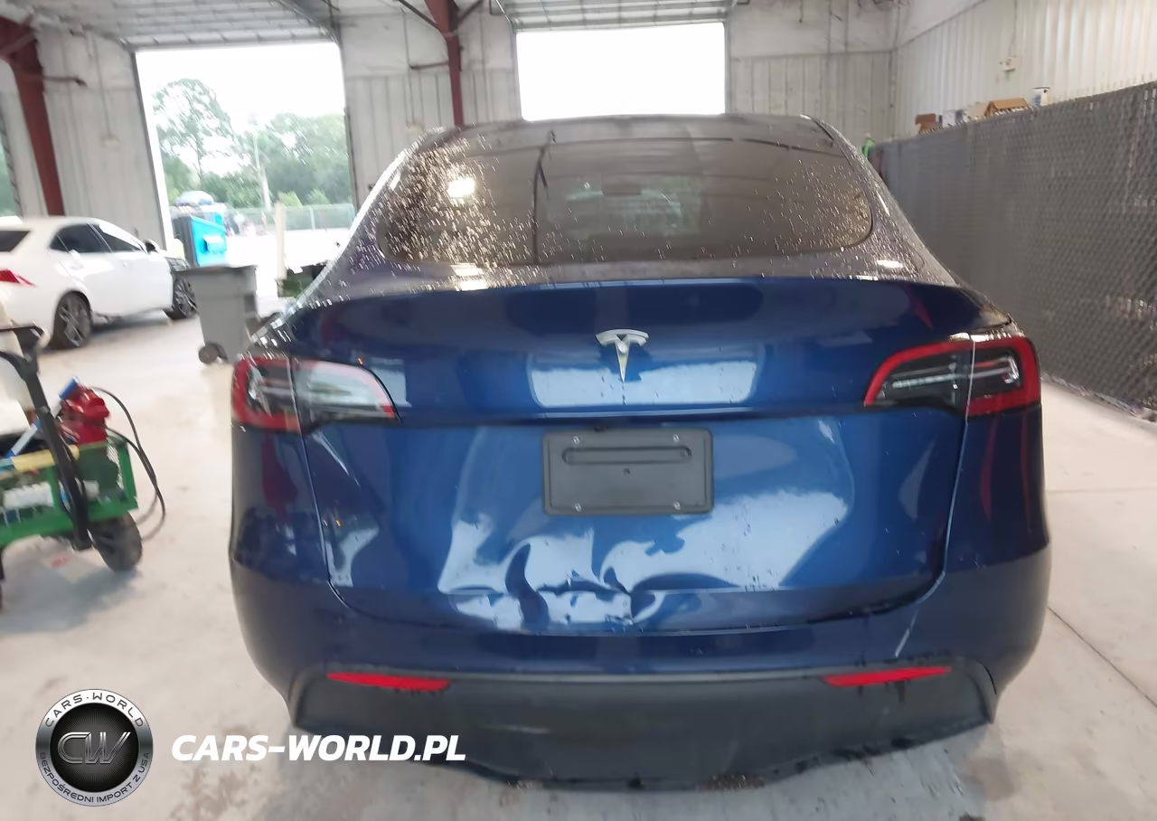 2024 Tesla Model Y Long Range Single Motor Rear-Wheel Drive-Rwd VIN:7SAYGDED9RF101475 - 14