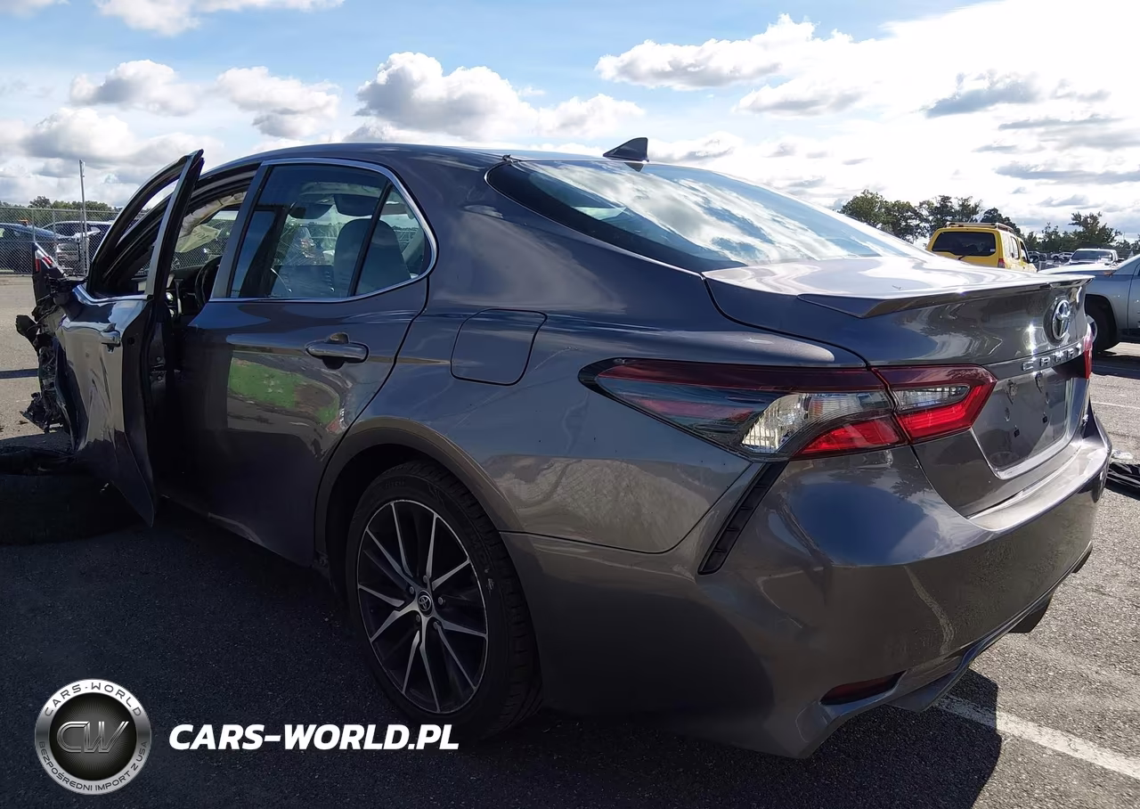 2021 Toyota Camry Se VIN:4T1G11AK1MU588633 - 3
