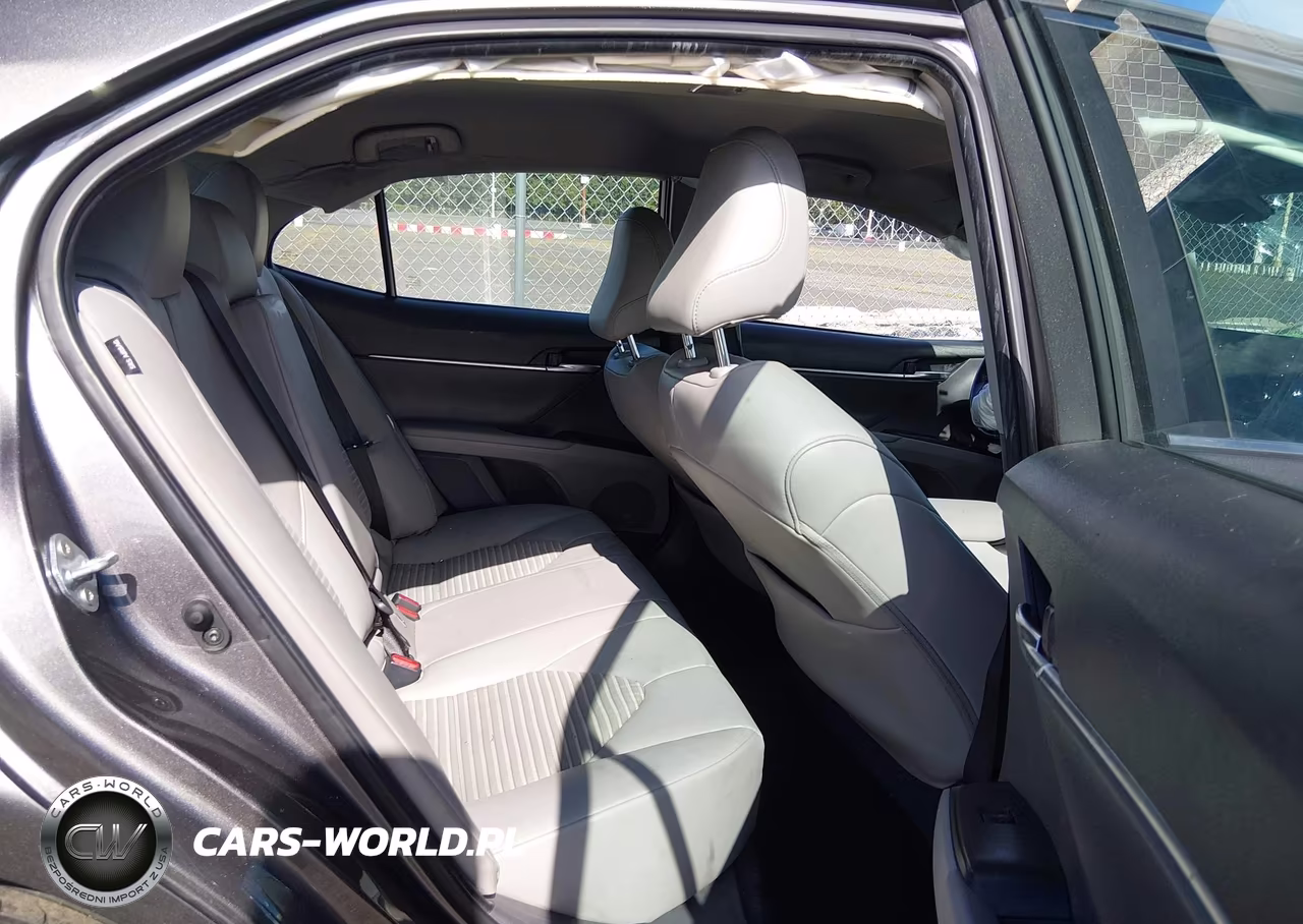 2021 Toyota Camry Se VIN:4T1G11AK1MU588633 - 8