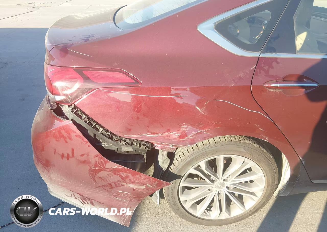 2016 Hyundai Genesis 3.8 VIN:KMHGN4JE2GU137604 - 18