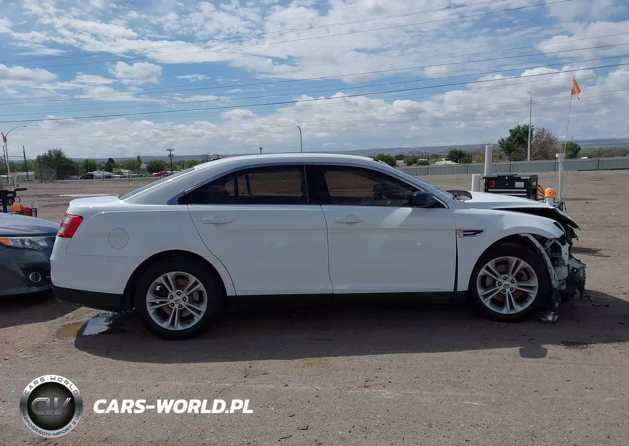 2016 Ford Taurus Se VIN:1FAHP2D83GG118898 - 14