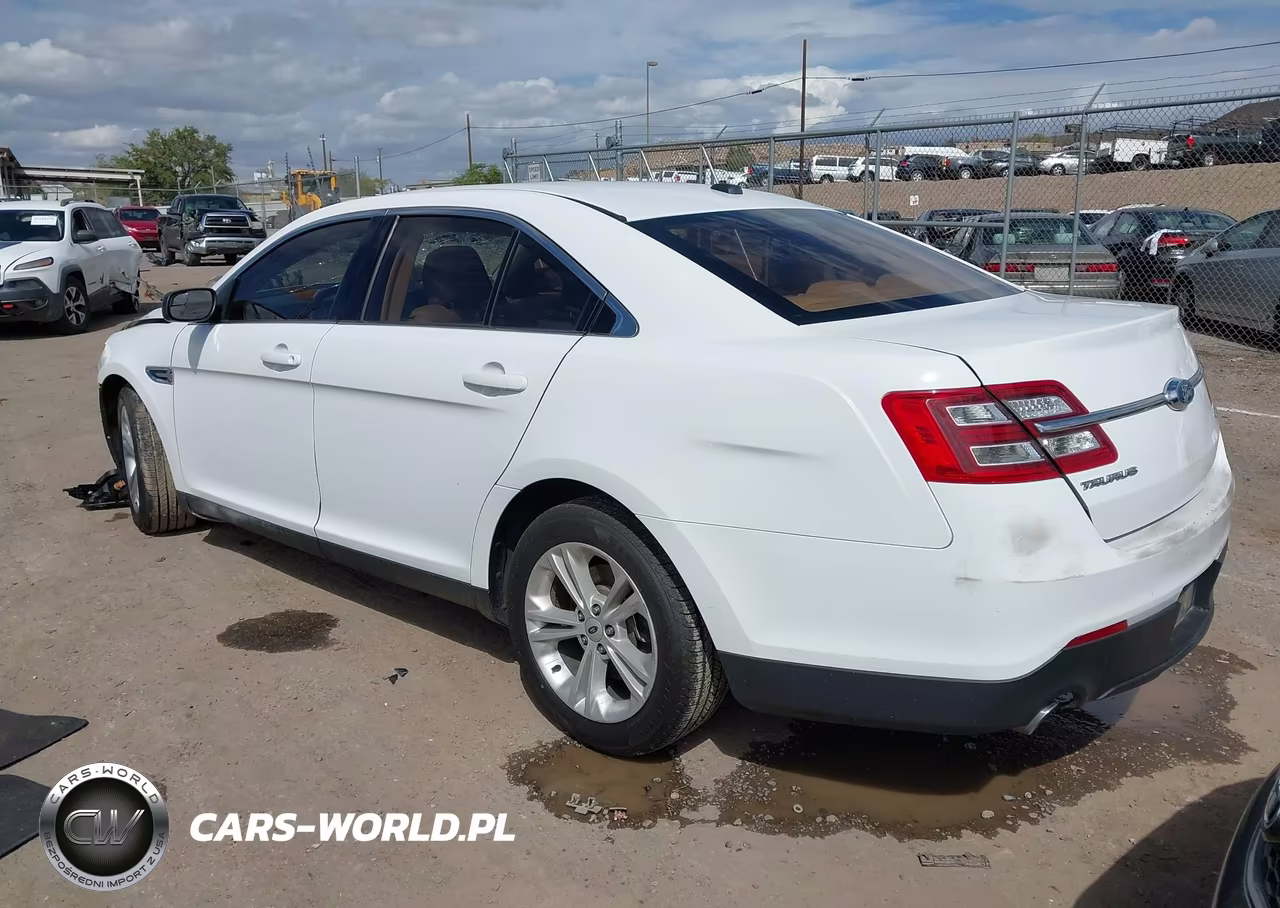 2016 Ford Taurus Se VIN:1FAHP2D83GG118898 - 3
