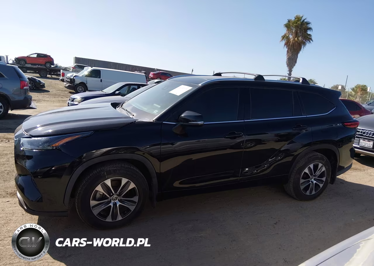 2021 Toyota Highlander Xle VIN:5TDHZRAHXMS047878 - 14