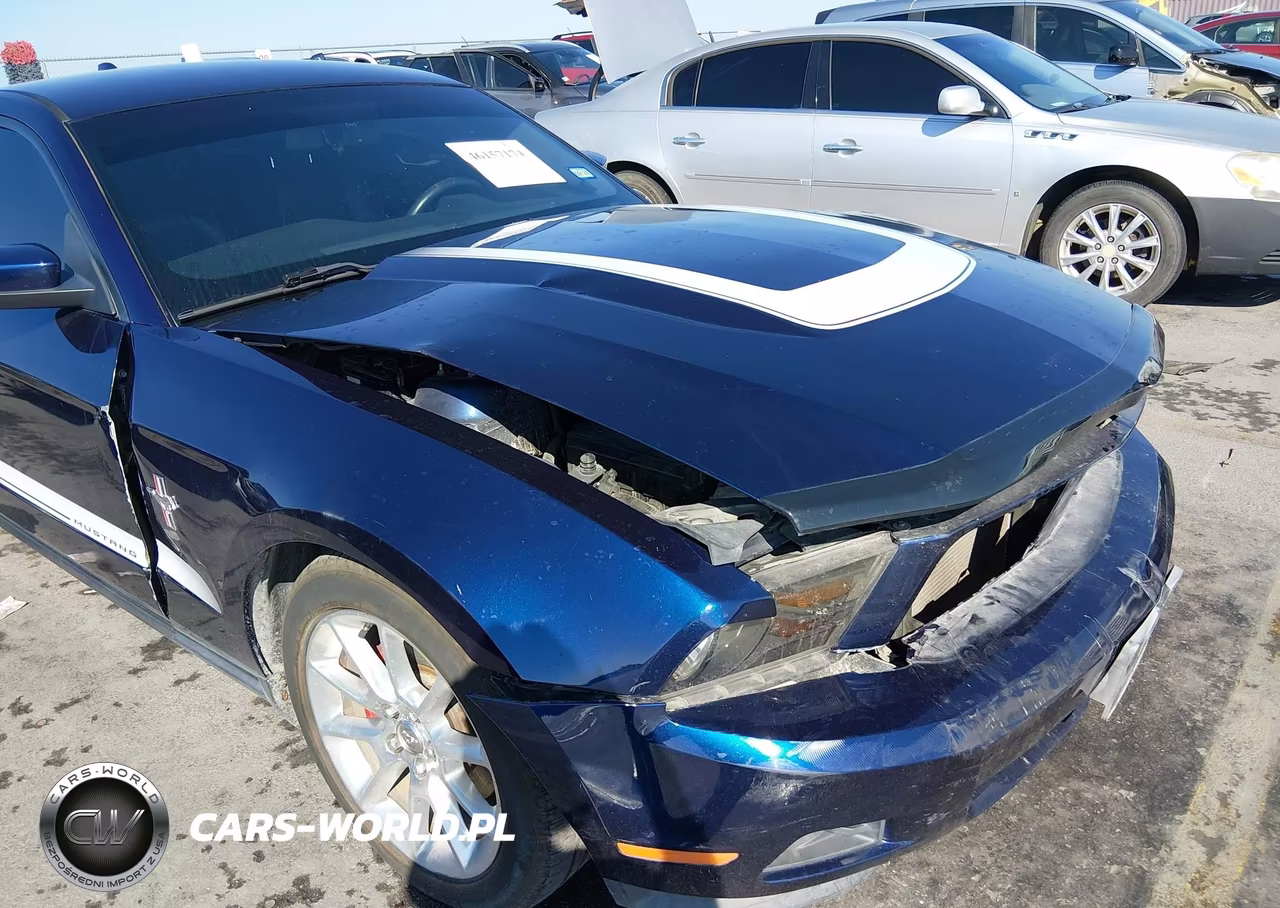 2011 Ford Mustang V6 Premium VIN:1ZVBP8AM9B5137946 - 13