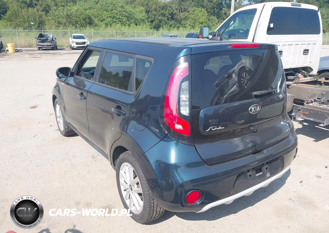 2019 Kia Soul + VIN:KNDJP3A59K7679448 - 3