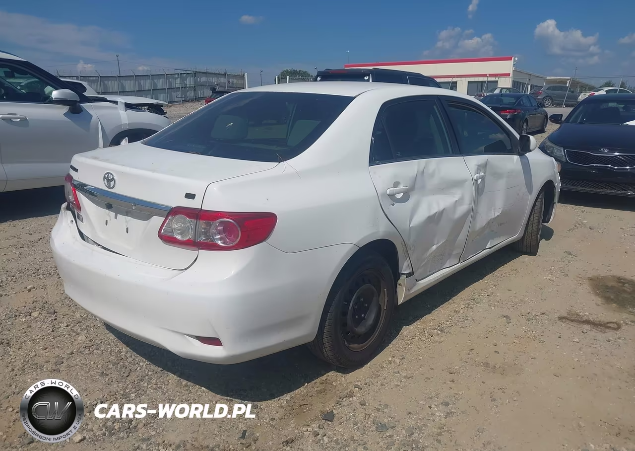 2013 Toyota Corolla S-Le VIN:2T1BU4EE3DC981820 - 4
