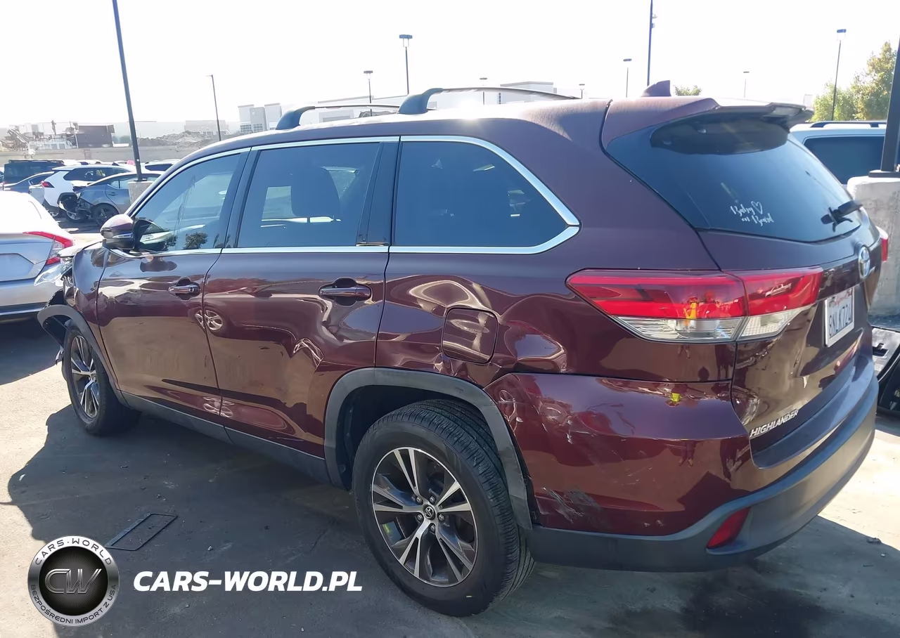 2019 Toyota Highlander Le Plus VIN:5TDZZRFH8KS362866 - 15