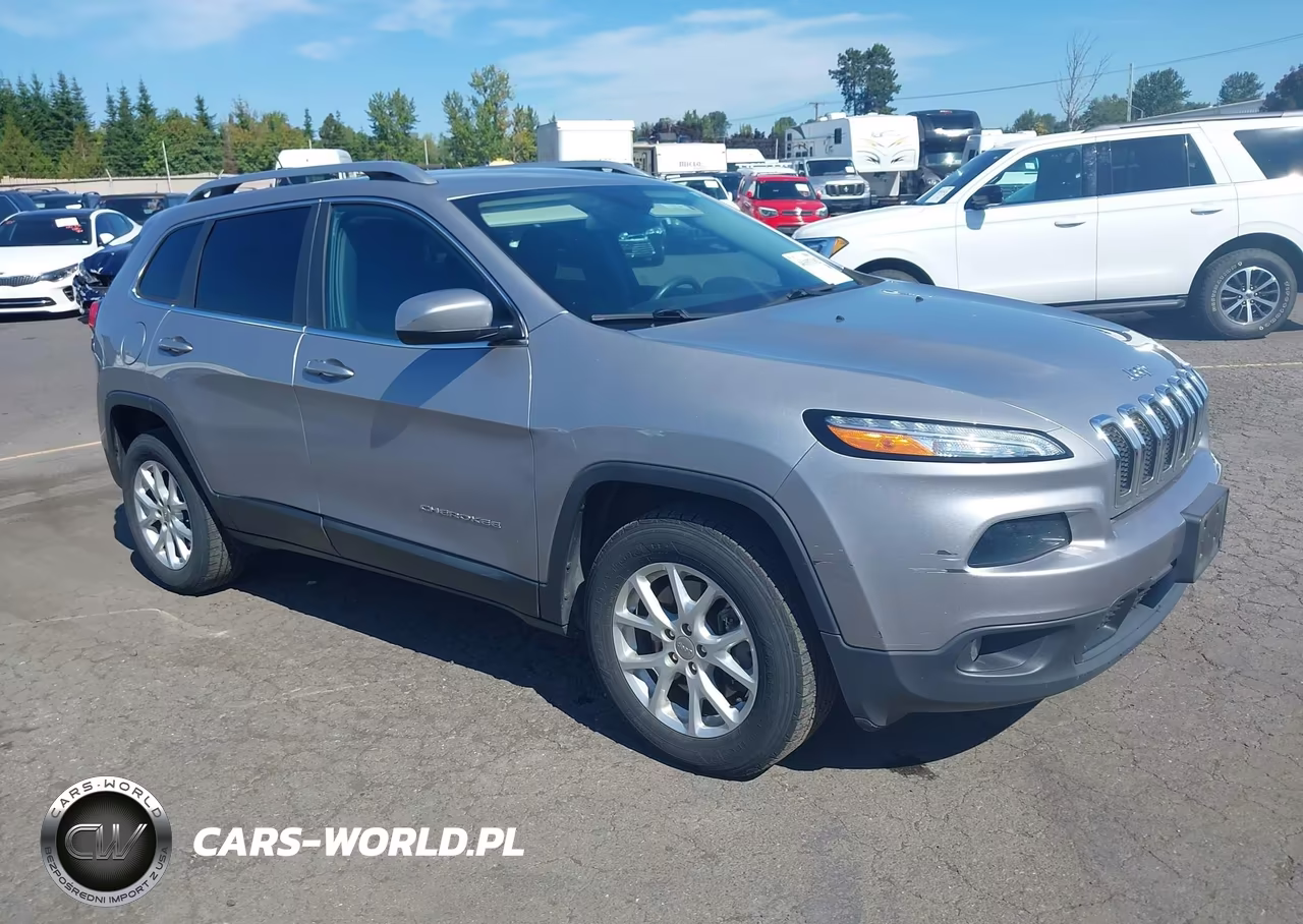 2018 Jeep Cherokee Latitude 4X4 VIN:1C4PJMCB2JD528584 - 1