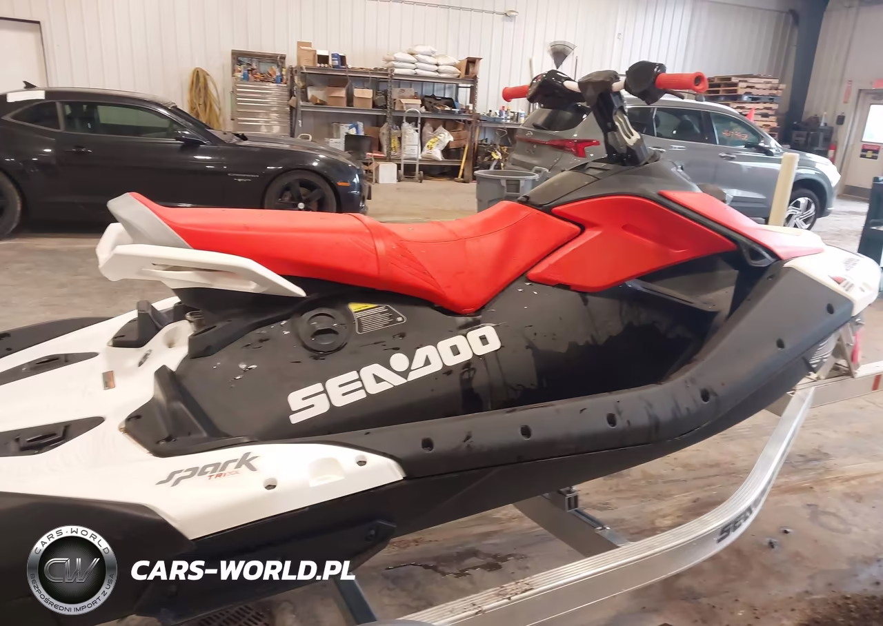 2026 Seadoo Spark VIN:YDV61077C626 - 5