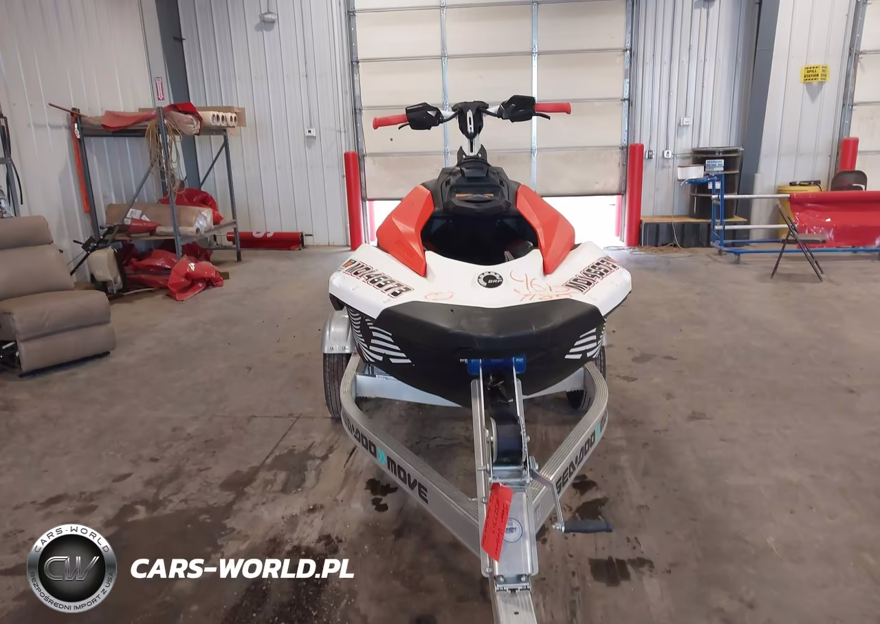 2026 Seadoo Spark VIN:YDV61077C626 - 6
