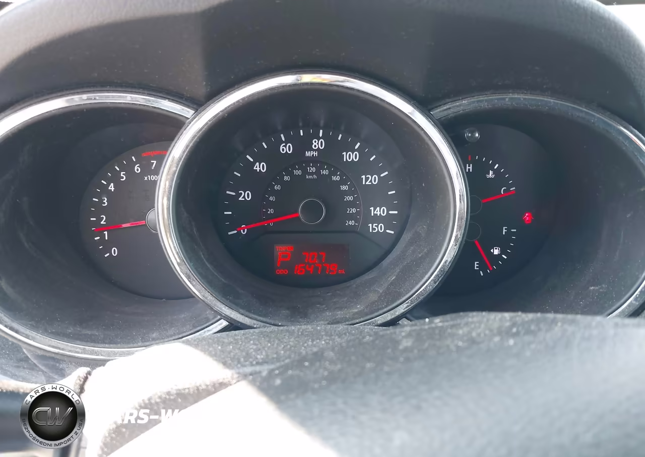 2012 Kia Sorento Lx VIN:5XYKT4A61CG230347 - 7