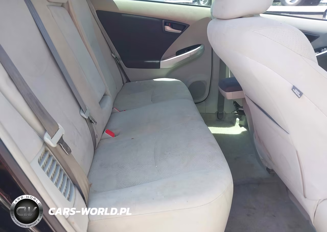 2011 Toyota Prius Two VIN:JTDKN3DU1B1369178 - 8