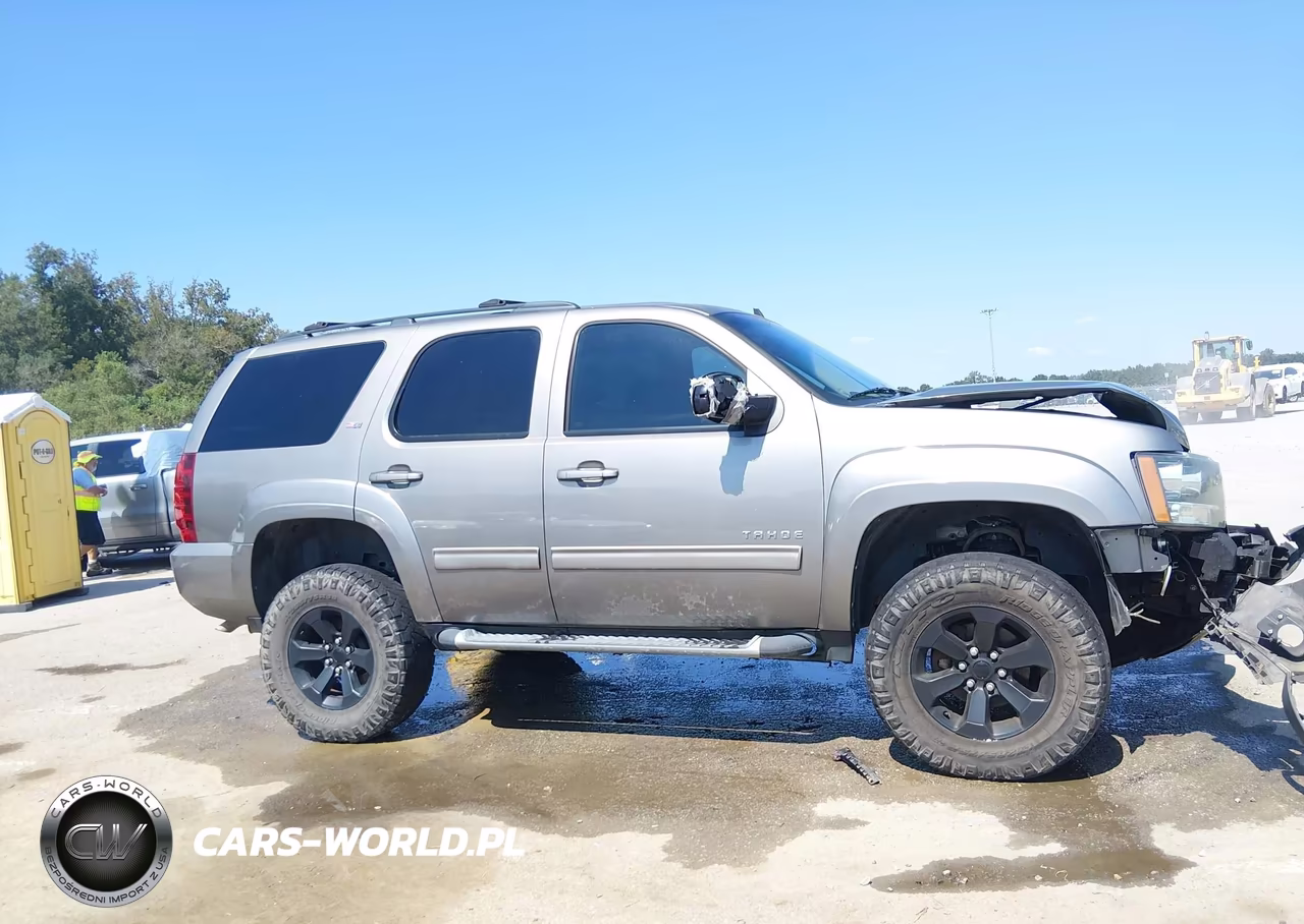 2012 Chevrolet Tahoe Lt VIN:1GNSKBE03CR211546 - 13