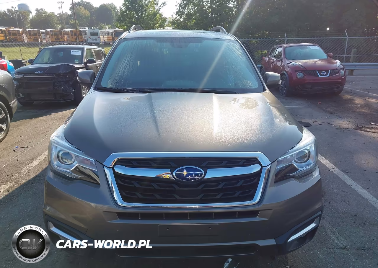 2018 Subaru Forester 2.5I Touring VIN:JF2SJAWC2JH512229 - 13
