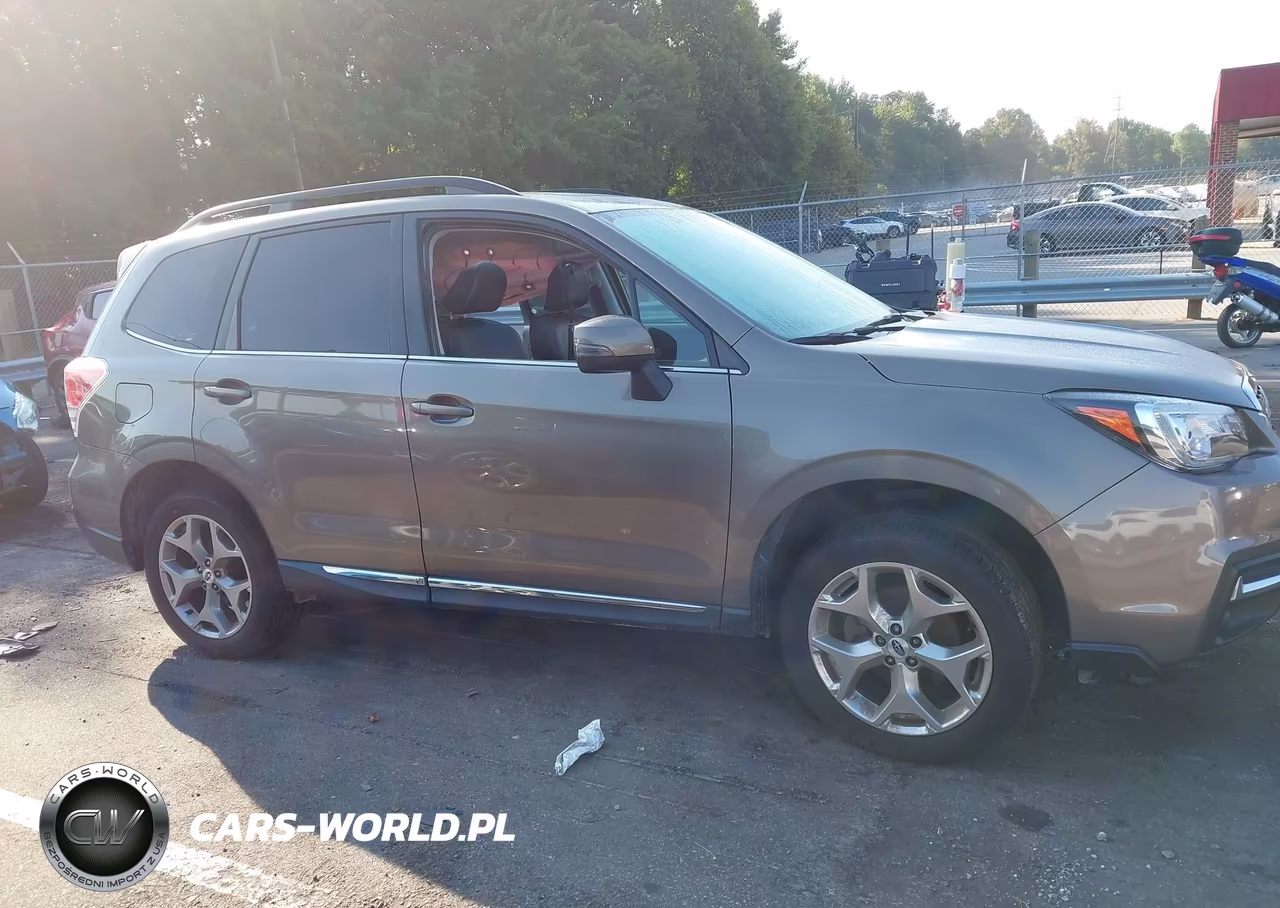 2018 Subaru Forester 2.5I Touring VIN:JF2SJAWC2JH512229 - 14