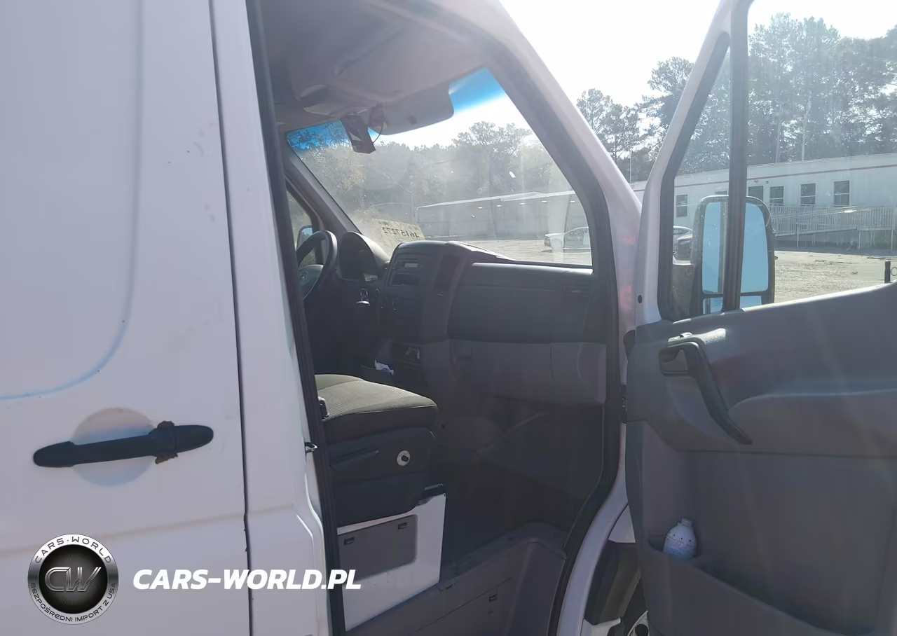 2011 Mercedes-Benz Sprinter 2500 High Roof VIN:WD3PE8CB0B5584170 - 5