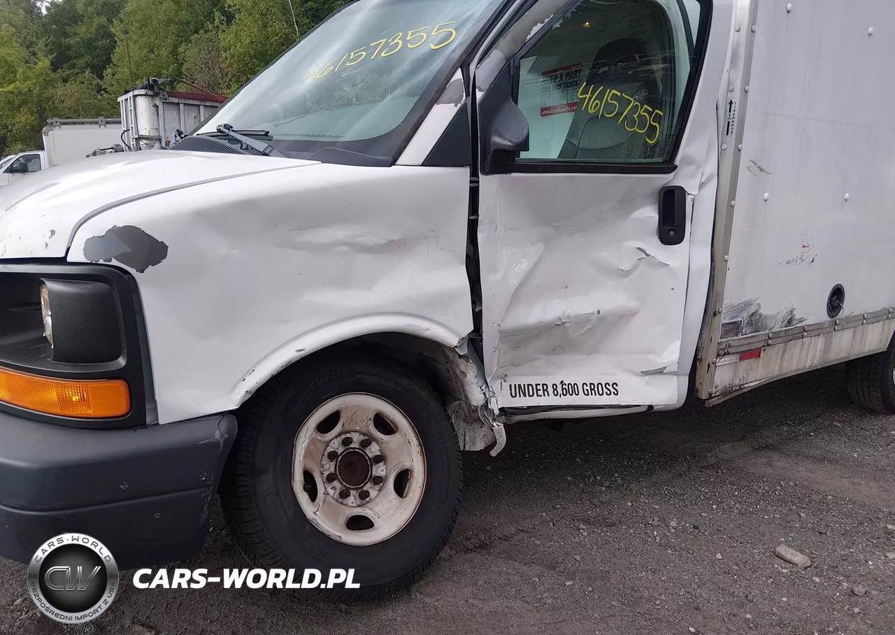2011 GMC Savana Cutaway Work Van VIN:1GDY72BA3B1903283 - 11