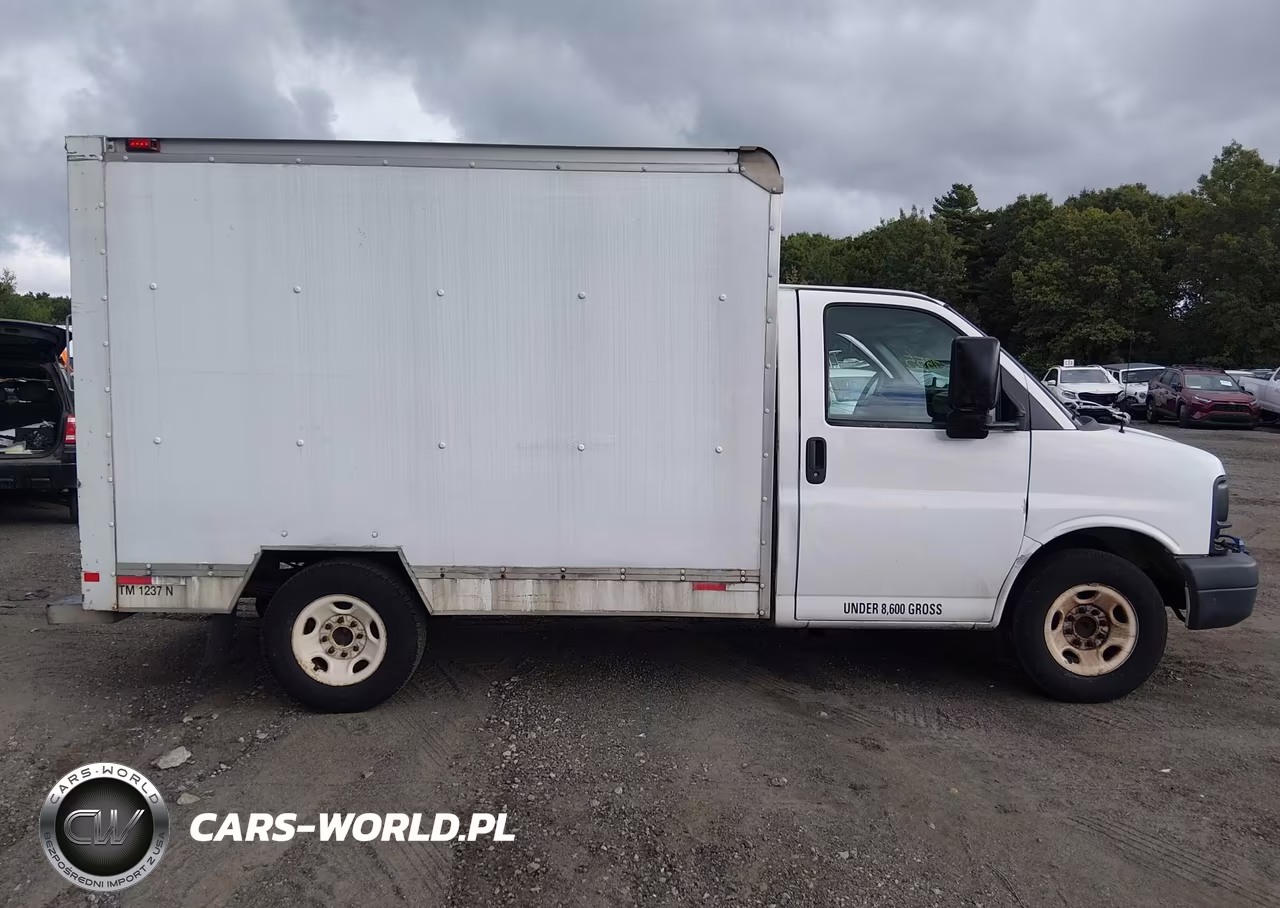 2011 GMC Savana Cutaway Work Van VIN:1GDY72BA3B1903283 - 13