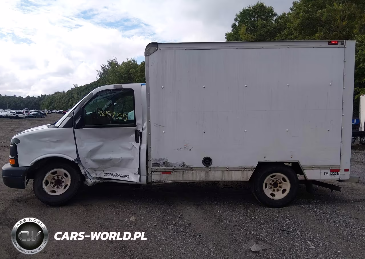 2011 GMC Savana Cutaway Work Van VIN:1GDY72BA3B1903283 - 14