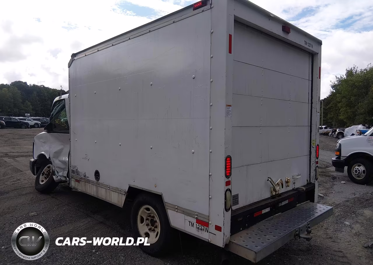 2011 GMC Savana Cutaway Work Van VIN:1GDY72BA3B1903283 - 3