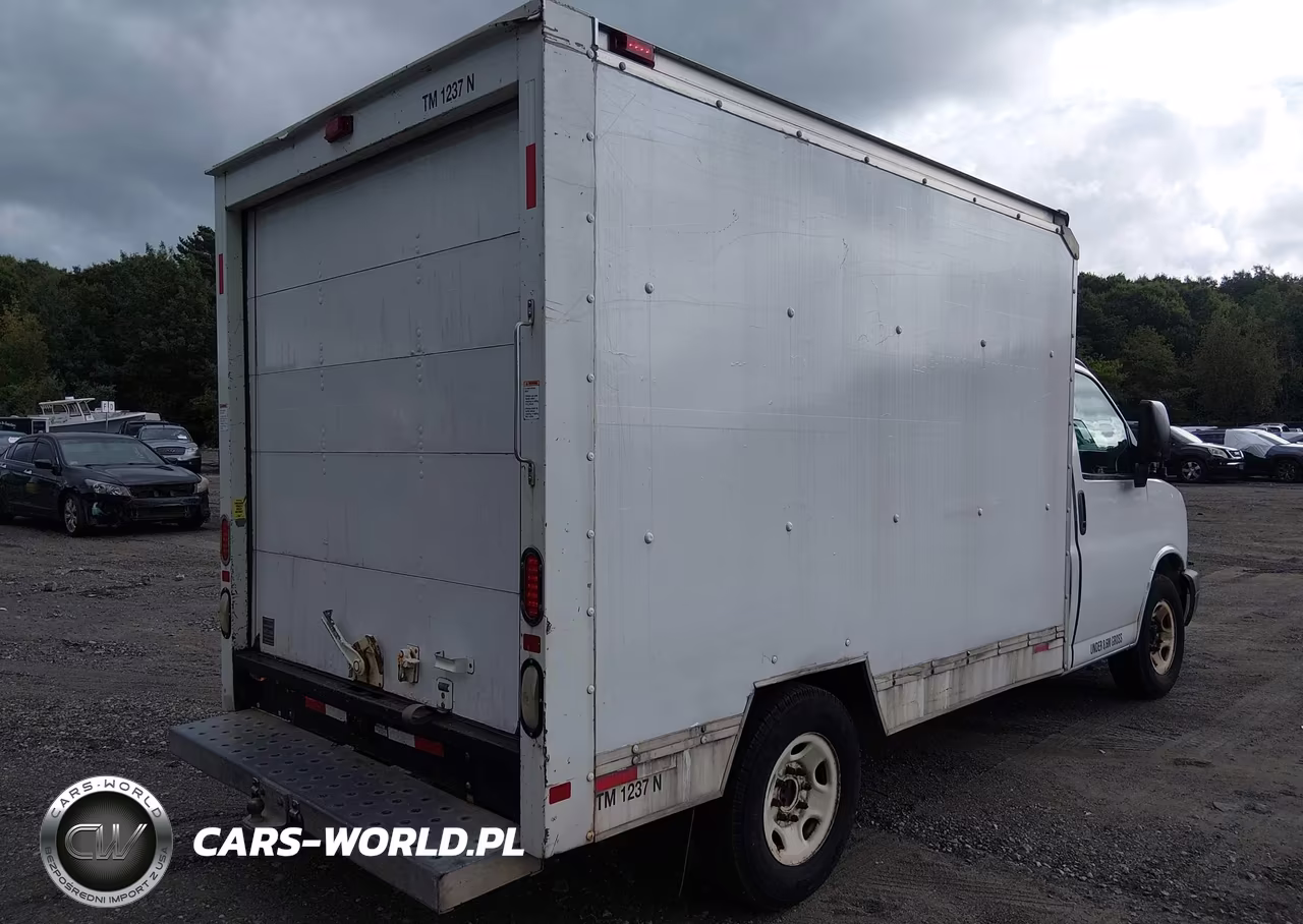 2011 GMC Savana Cutaway Work Van VIN:1GDY72BA3B1903283 - 4