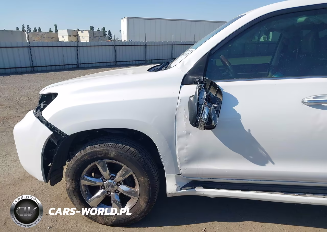 2011 Lexus Gx 460 VIN:JTJBM7FX8B5021742 - 14