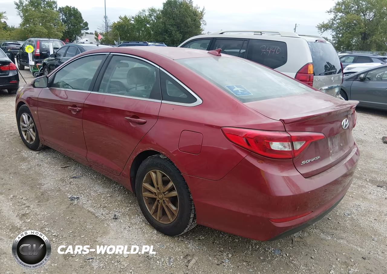 2015 Hyundai Sonata Se VIN:5NPE24AFXFH012193 - 3