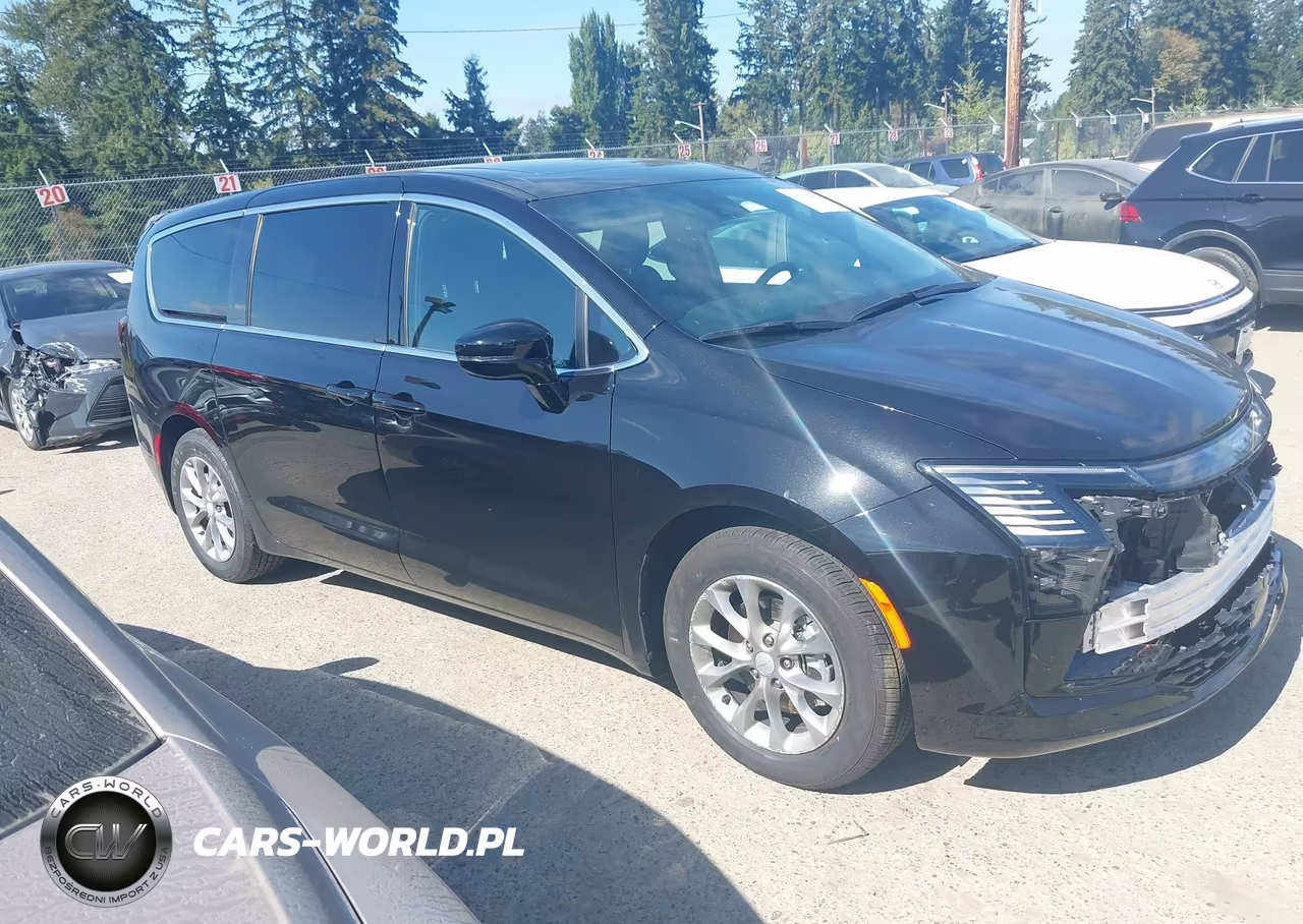 2027 Chrysler Pacifica VIN:2C4RC1GG0VR579124 - 14