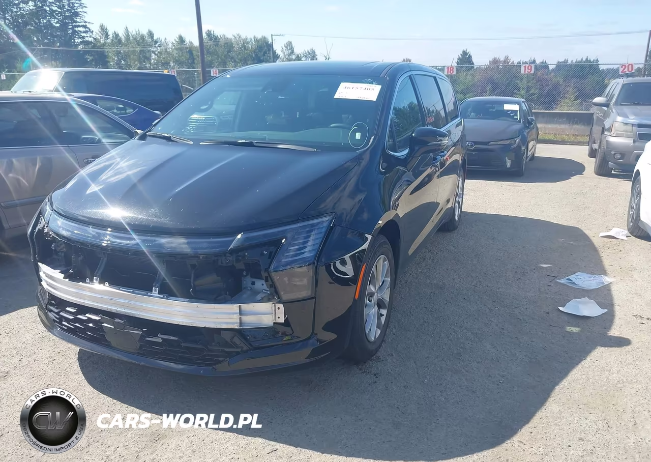 2027 Chrysler Pacifica VIN:2C4RC1GG0VR579124 - 2