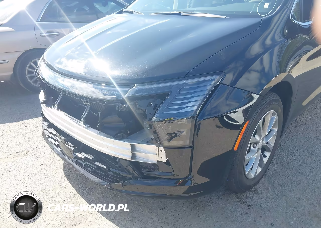 2027 Chrysler Pacifica VIN:2C4RC1GG0VR579124 - 21
