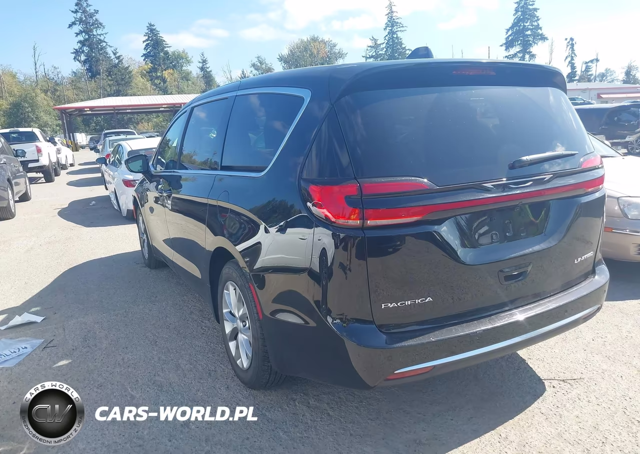 2027 Chrysler Pacifica VIN:2C4RC1GG0VR579124 - 3
