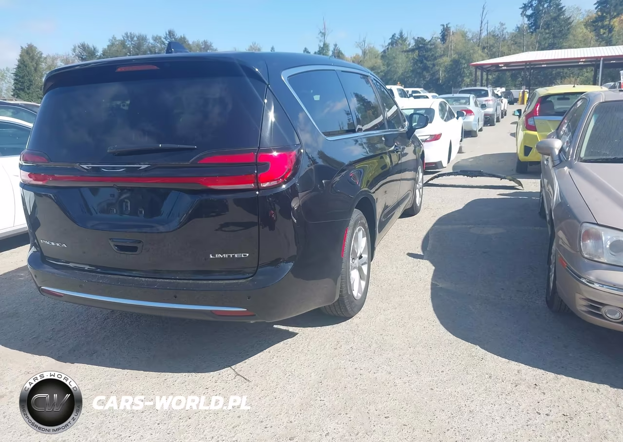 2027 Chrysler Pacifica VIN:2C4RC1GG0VR579124 - 4