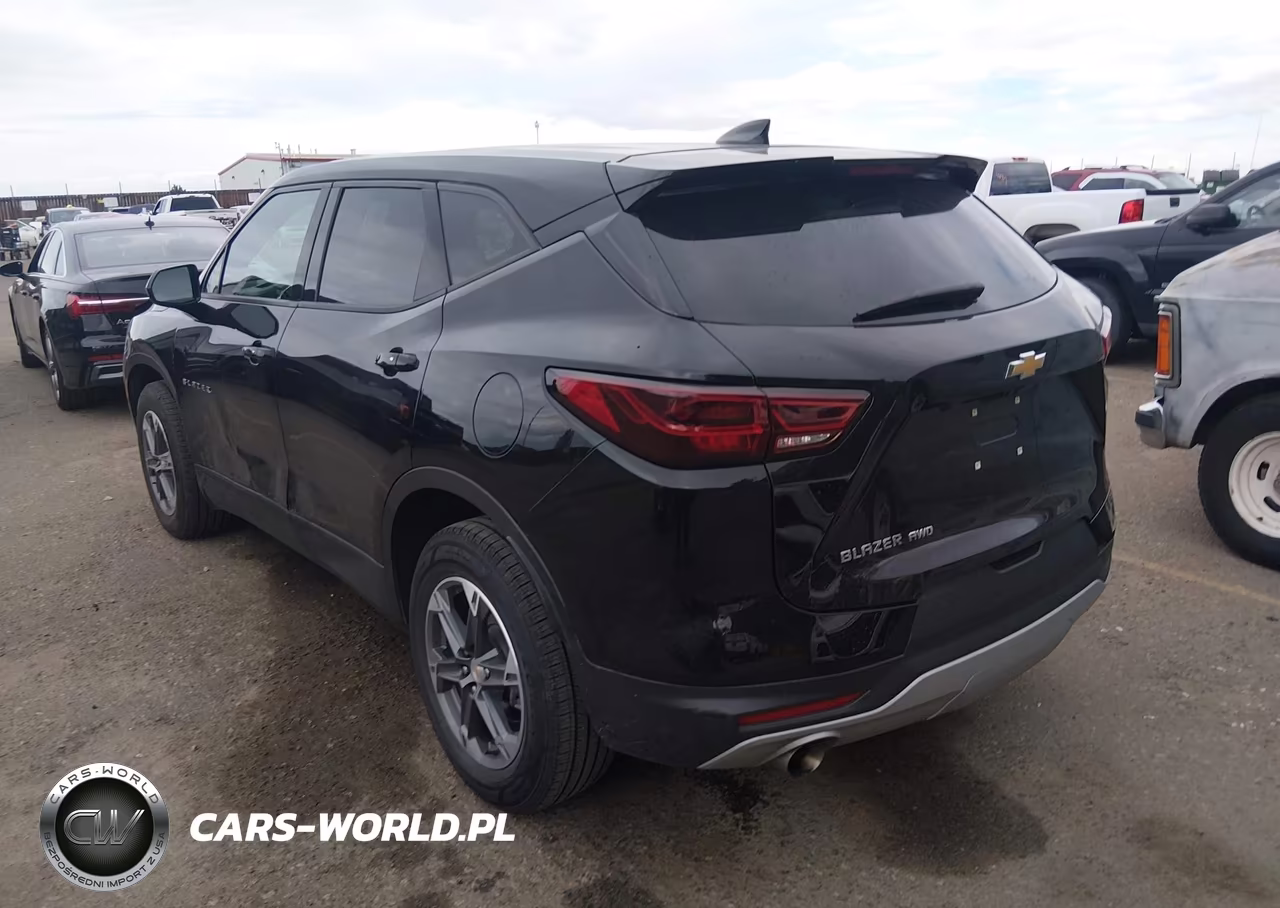 2025 Chevrolet Blazer Awd 2Lt VIN:3GNKBHR43SS171190 - 3