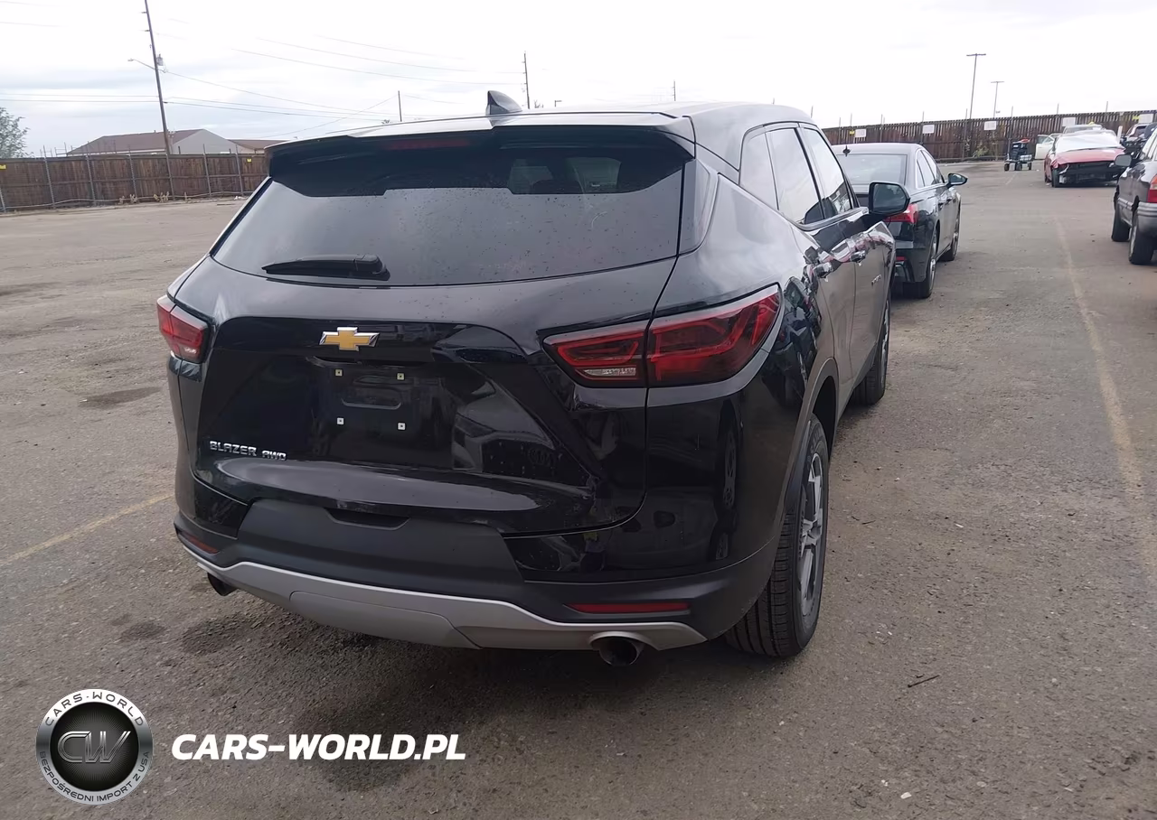 2025 Chevrolet Blazer Awd 2Lt VIN:3GNKBHR43SS171190 - 4