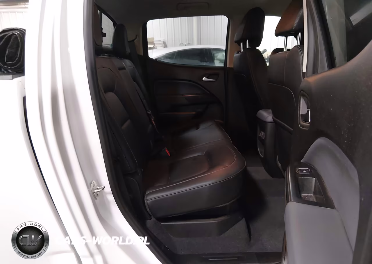 2019 Chevrolet Colorado Z71 VIN:1GCGTDEN2K1135608 - 8