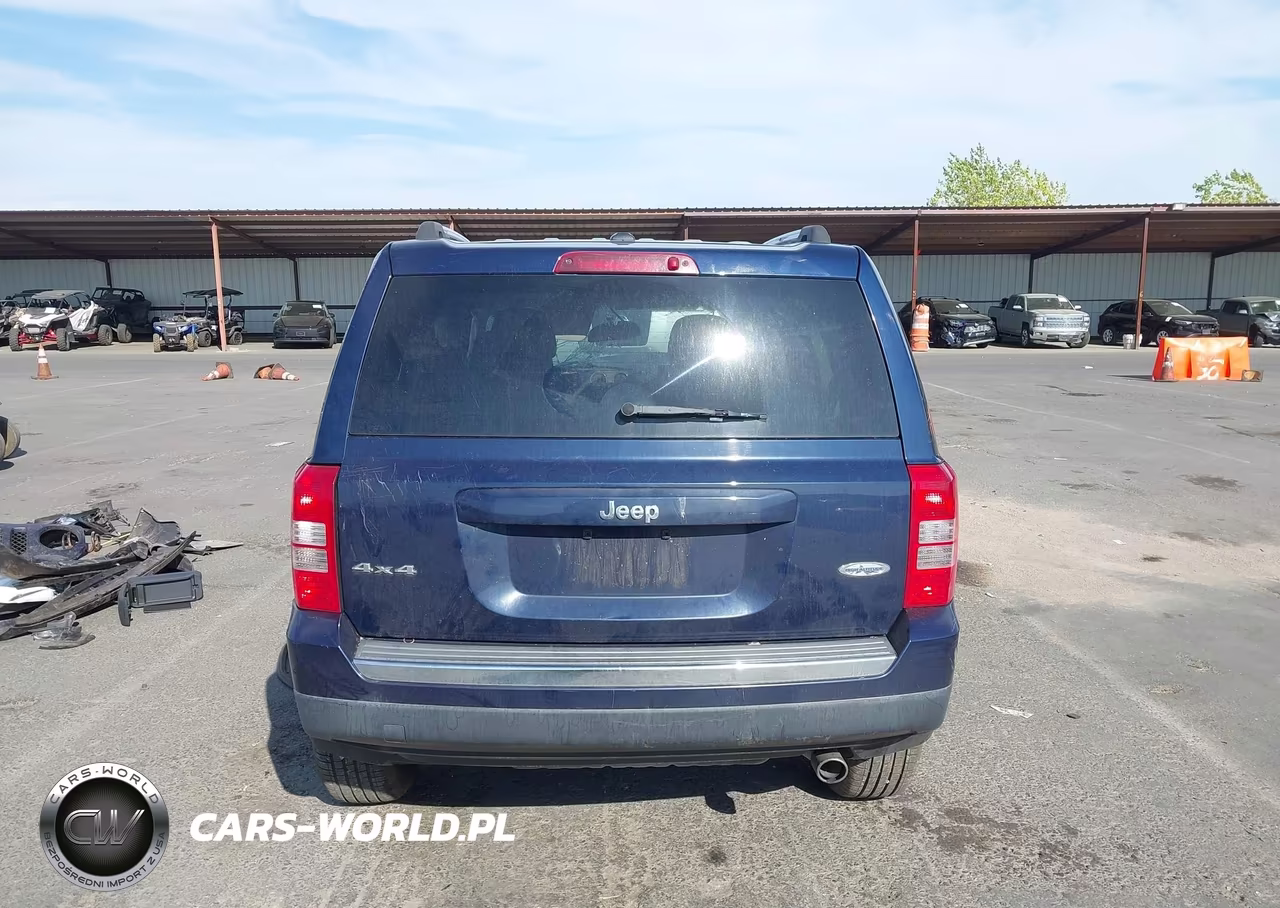 2016 Jeep Patriot High Altitude Edition VIN:1C4NJRFB8GD532227 - 17