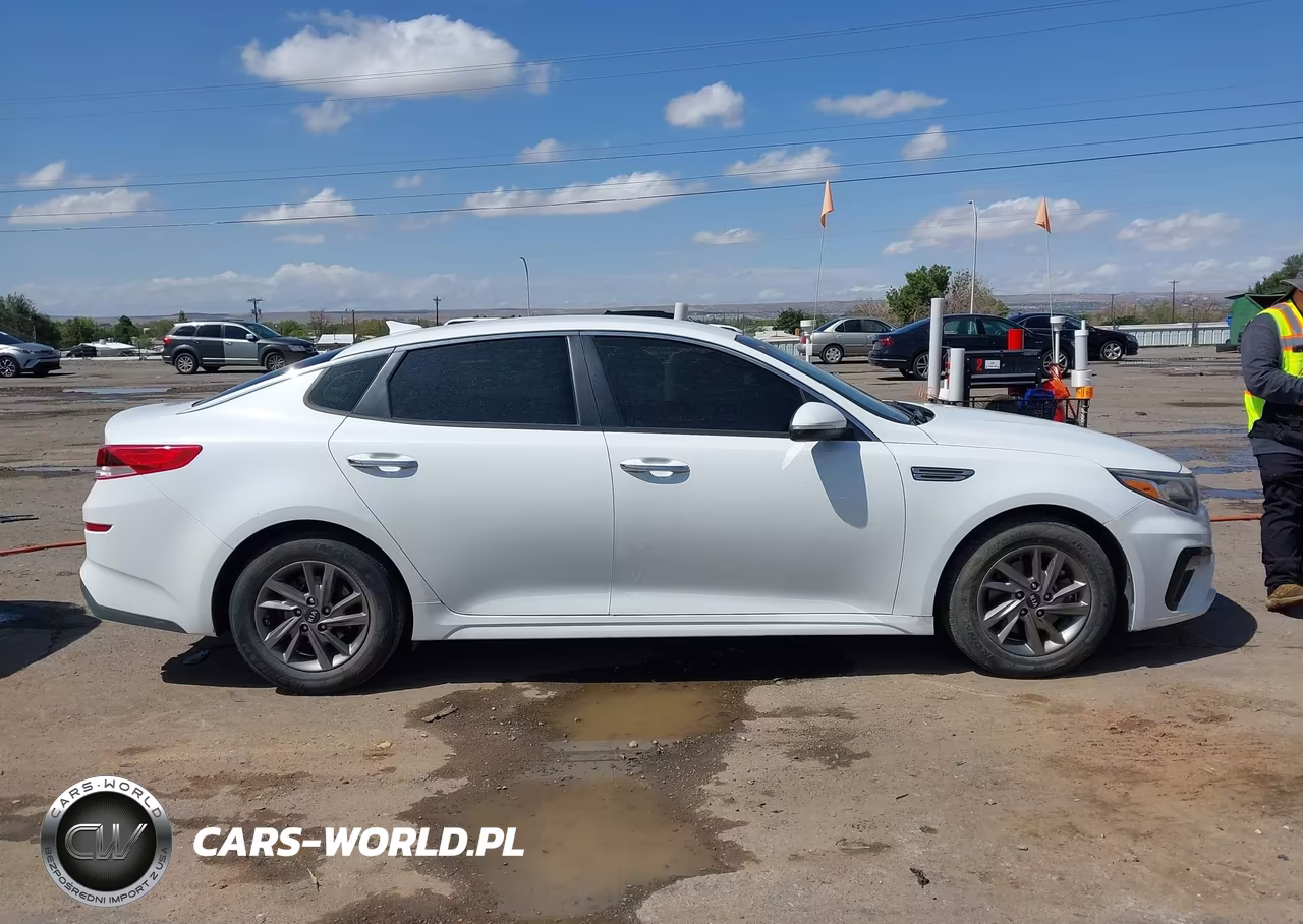 2020 Kia Optima Lx VIN:5XXGT4L36LG383254 - 13