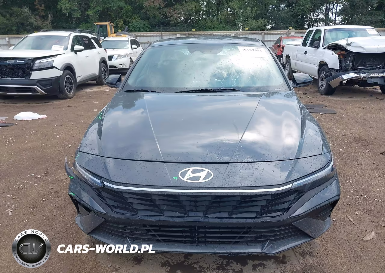 2025 Hyundai Elantra Sel Sport VIN:KMHLM4DG9SU009058 - 12