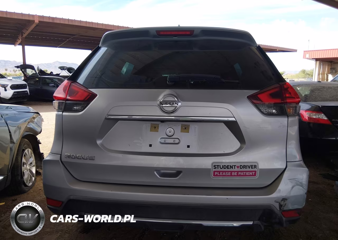2018 Nissan Rogue S VIN:KNMAT2MT1JP534113 - 16