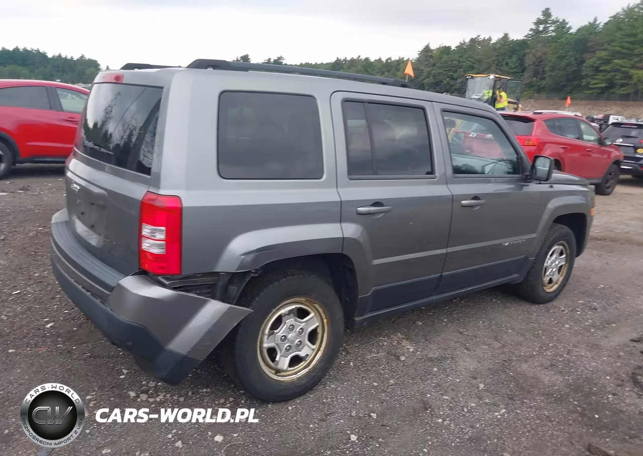 2014 Jeep Patriot Sport VIN:1C4NJRBBXED591587 - 4
