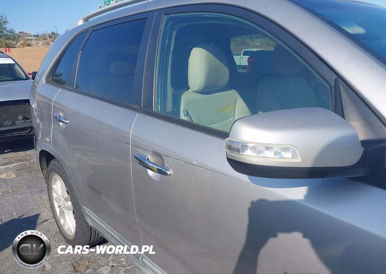 2014 Kia Sorento Lx VIN:5XYKT3A68EG434513 - 13