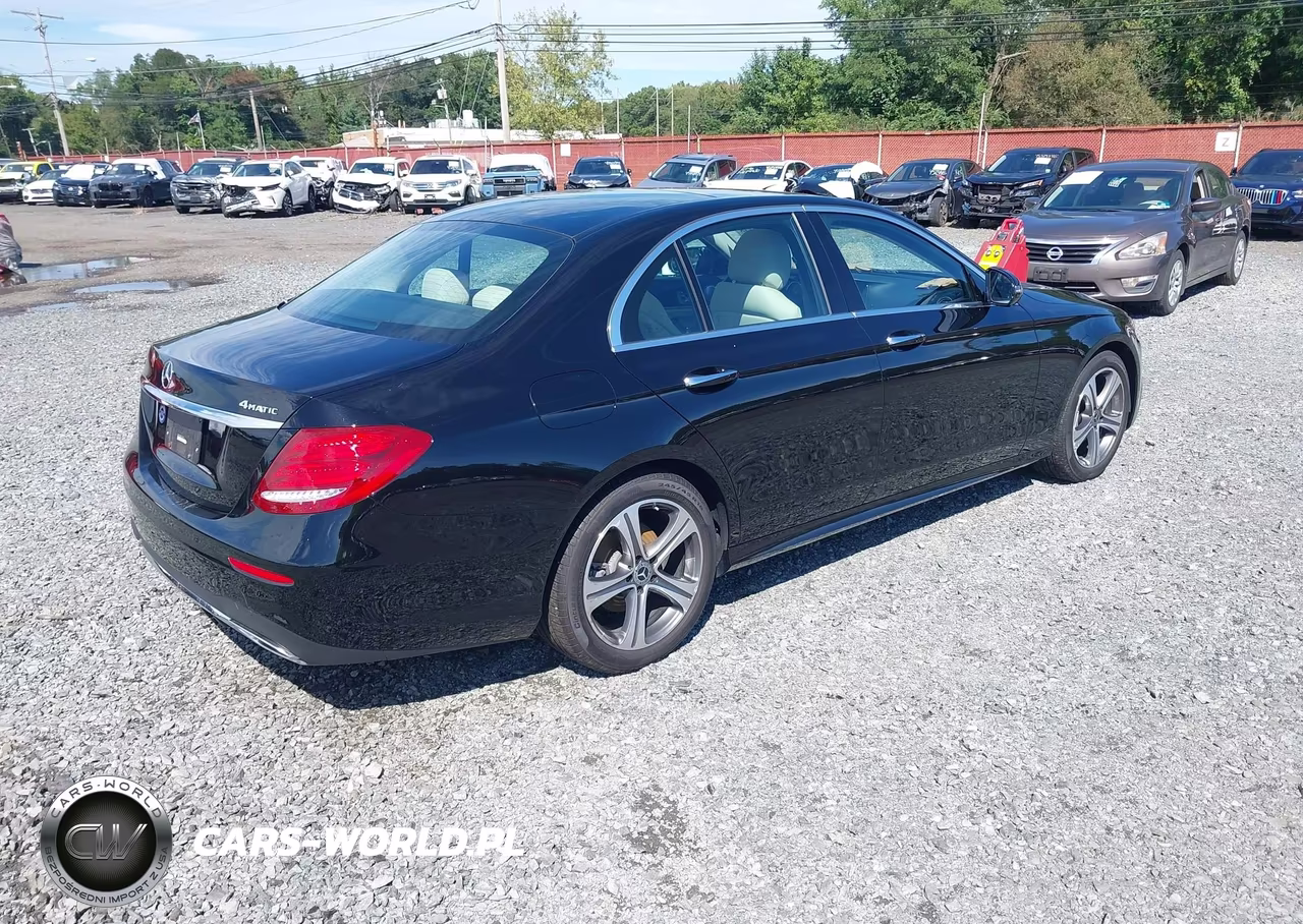 2019 Mercedes-Benz E 300 4Matic VIN:WDDZF4KB0KA518320 - 4