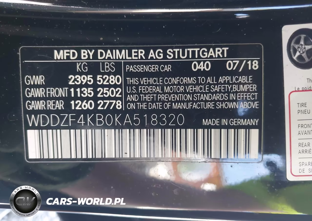 2019 Mercedes-Benz E 300 4Matic VIN:WDDZF4KB0KA518320 - 9